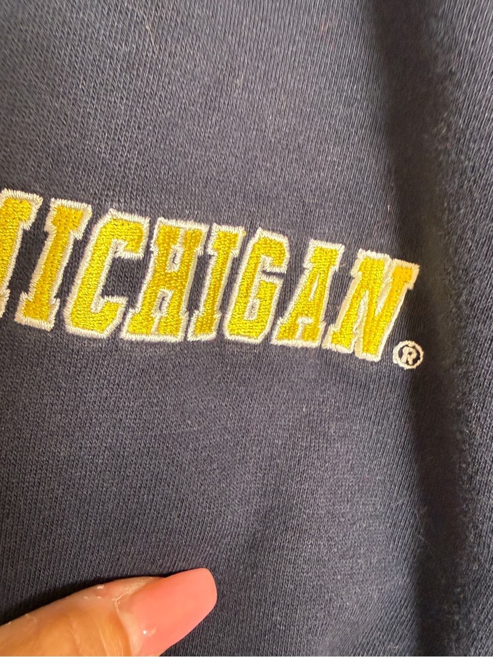 Stadium Athletics University of Michigan Logo Navy & Yellow Hooded Sweatshirt M - Picture 5 of 6